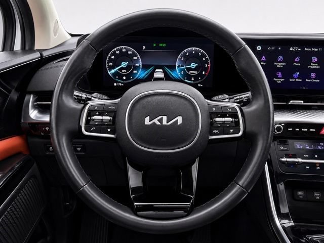 Used 2024 Kia Carnival SX Prestige FWD image 41
