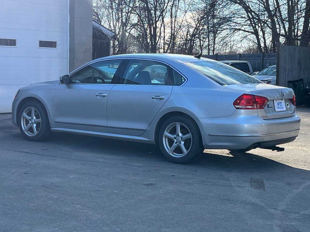 Used 2014 Volkswagen Passat TDI SE image 6