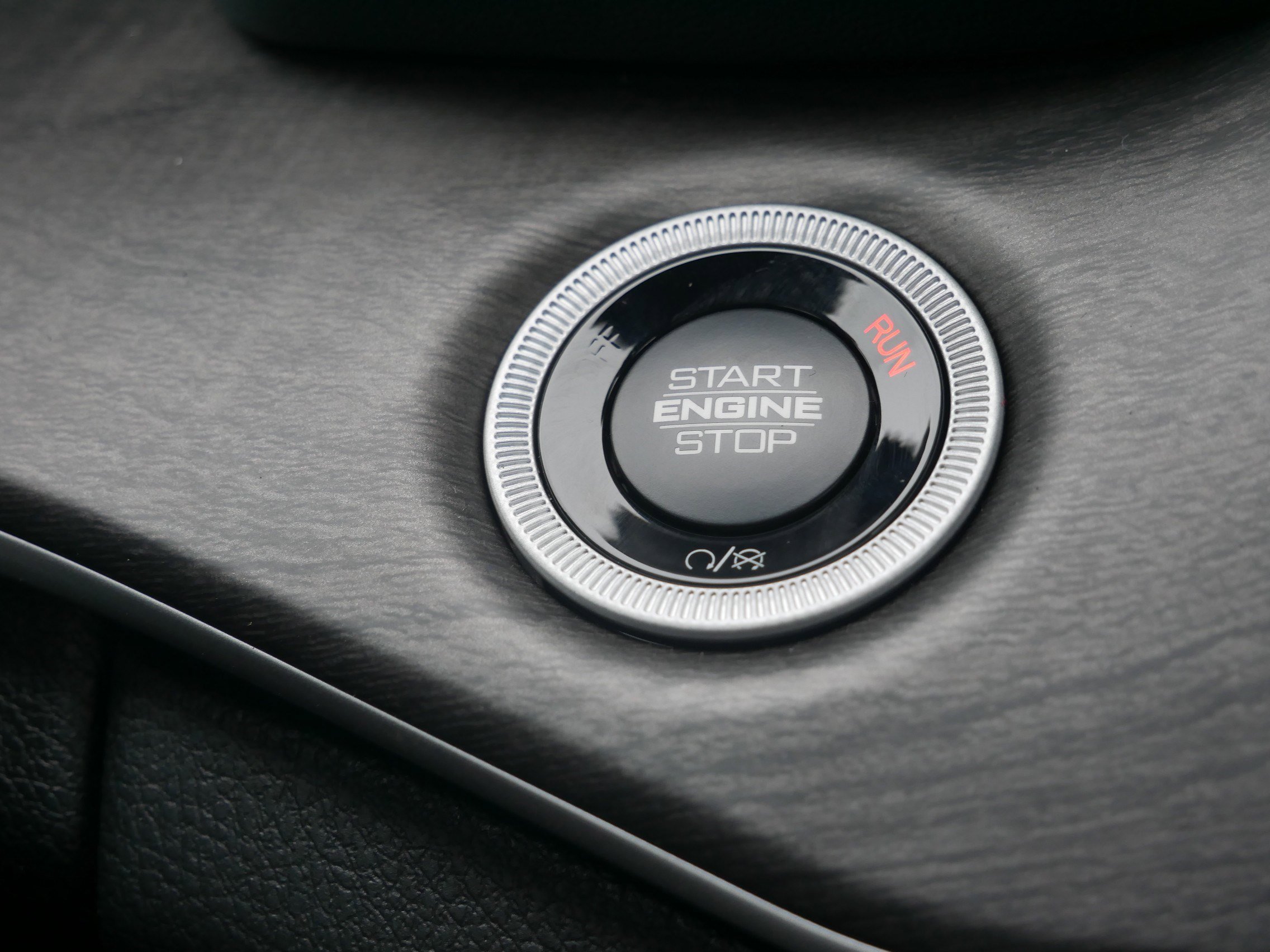 New 2025 Jeep Grand Cherokee L Limited w/ Black Appearance Package image 21