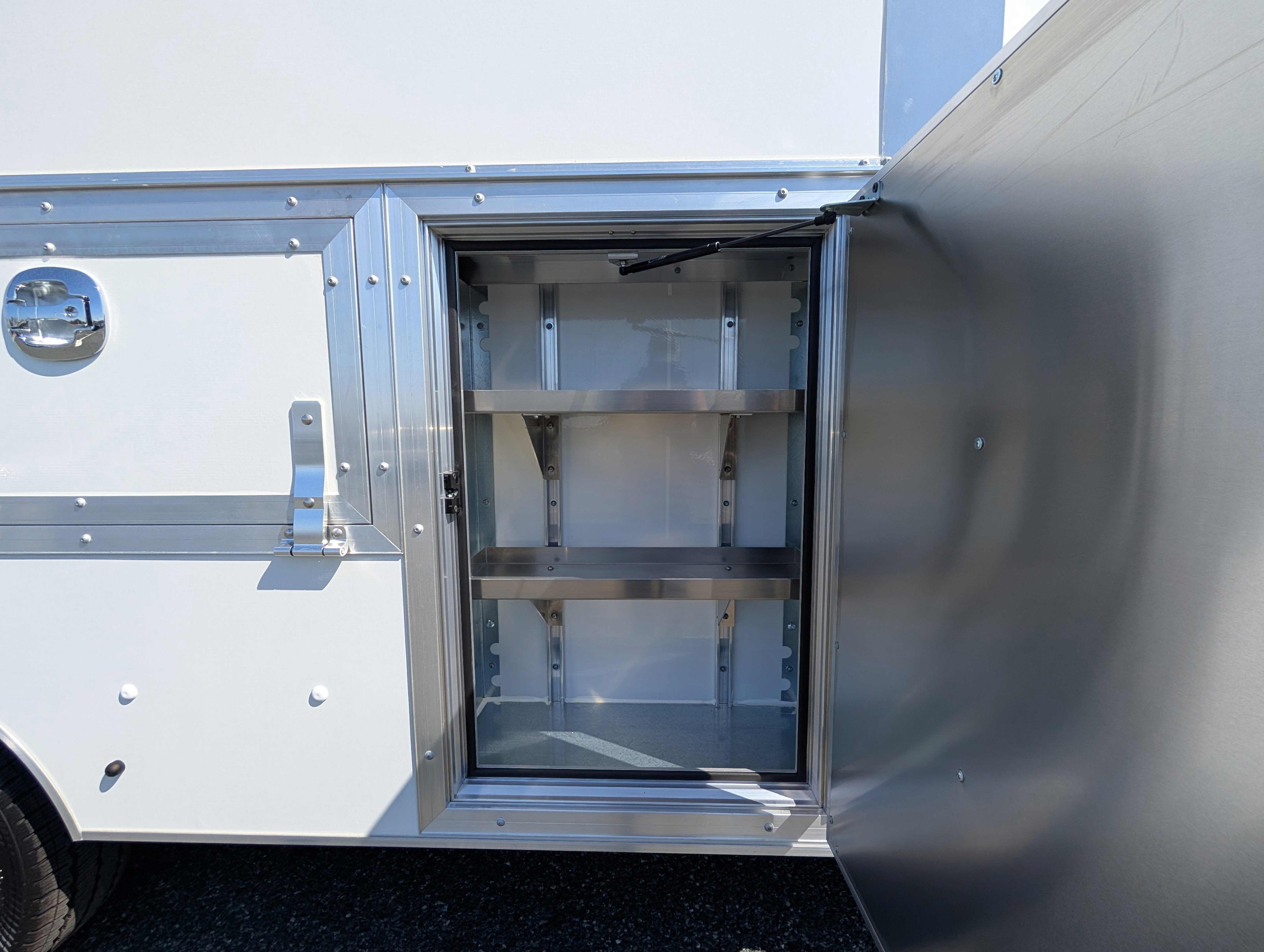 New 2025 Ford Transit 350 w/ Interior Upgrade Package image 8