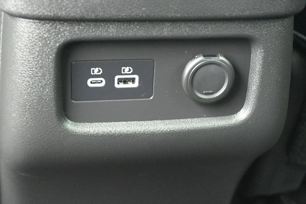 Used 2023 INFINITI QX60 Luxe w/ Performance Audio Package FWD image 21