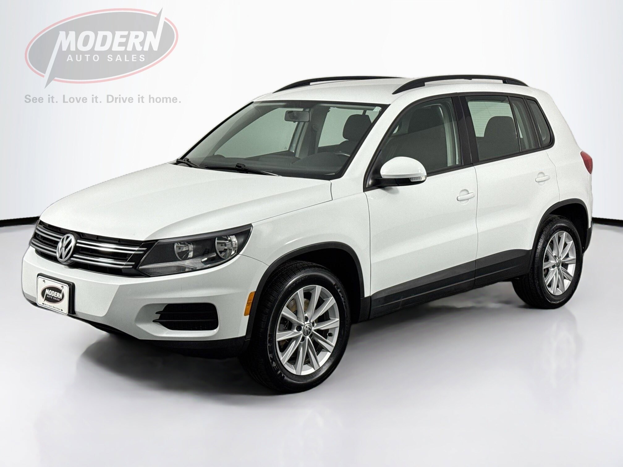 Used 2018 Volkswagen Tiguan Limited w/ Premium Package