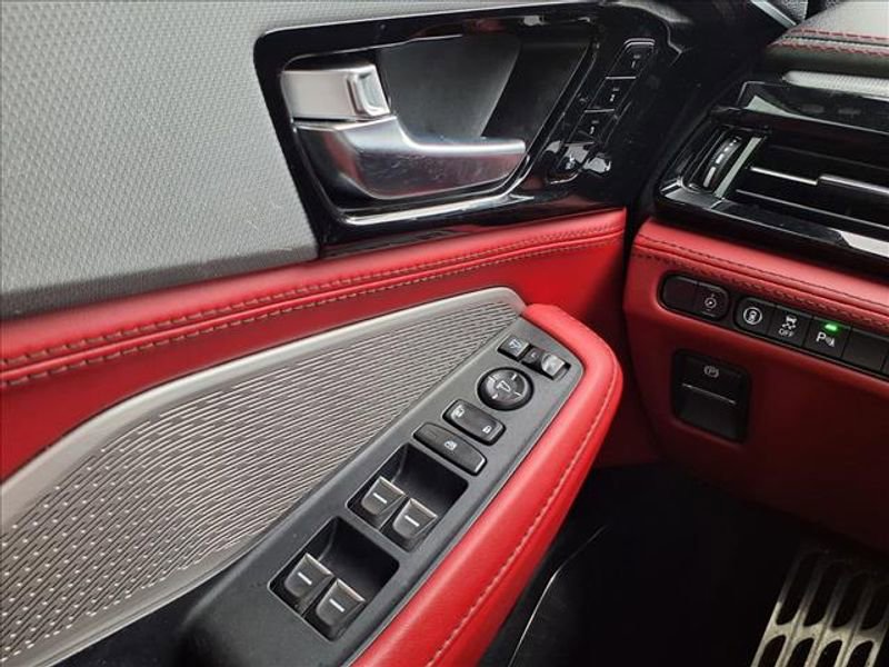 Used 2023 Acura MDX A-Spec image 23