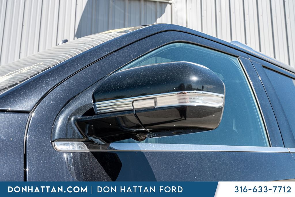 Used 2019 Lincoln Navigator Reserve image 29