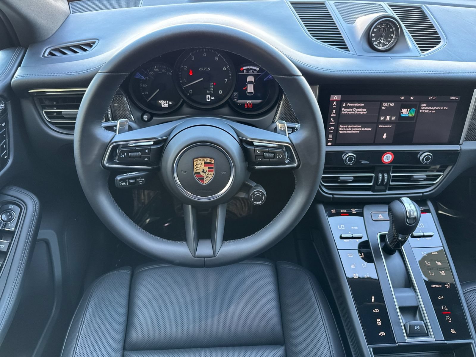 Certified 2025 Porsche Macan GTS AWD/4WD image 16