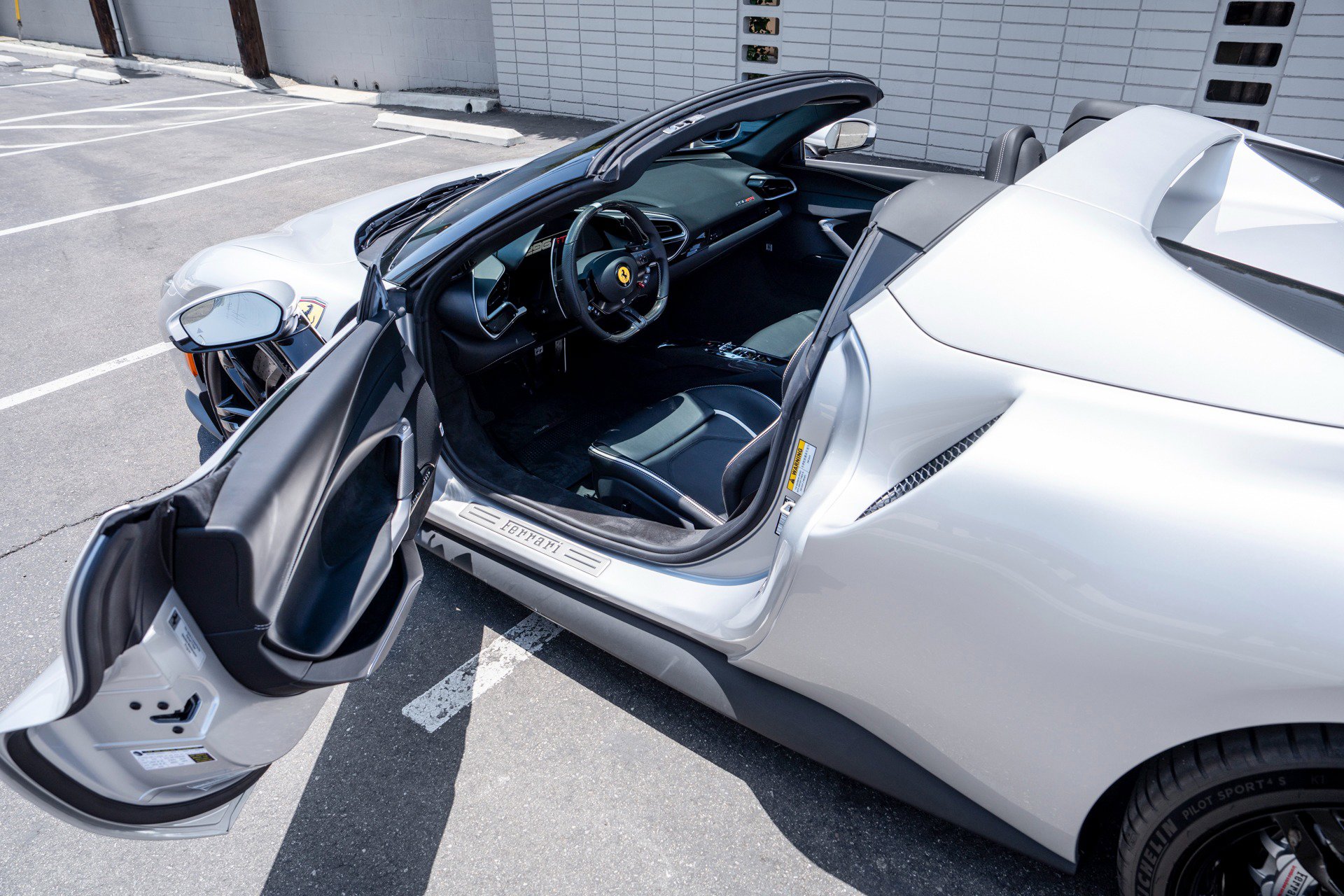 Used 2024 Ferrari 296 GTS image 38