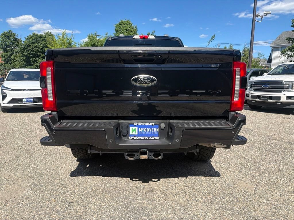 Used 2023 Ford F250 Lariat w/ Black Appearance Package AWD/4WD image 5