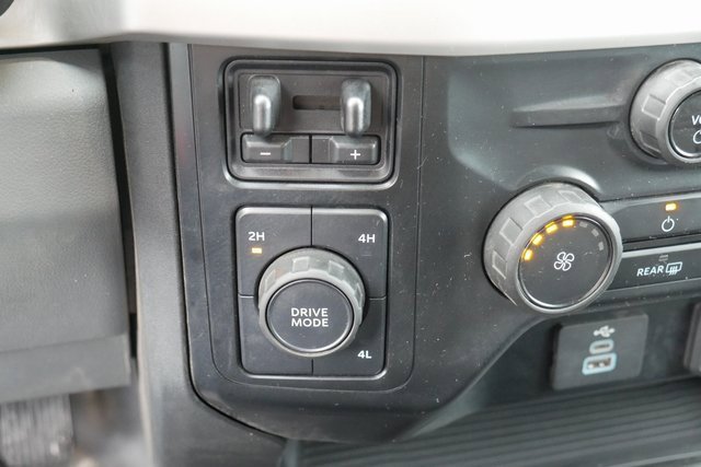 Used 2023 Ford F450 XL w/ Snow Plow/Camper Package image 18