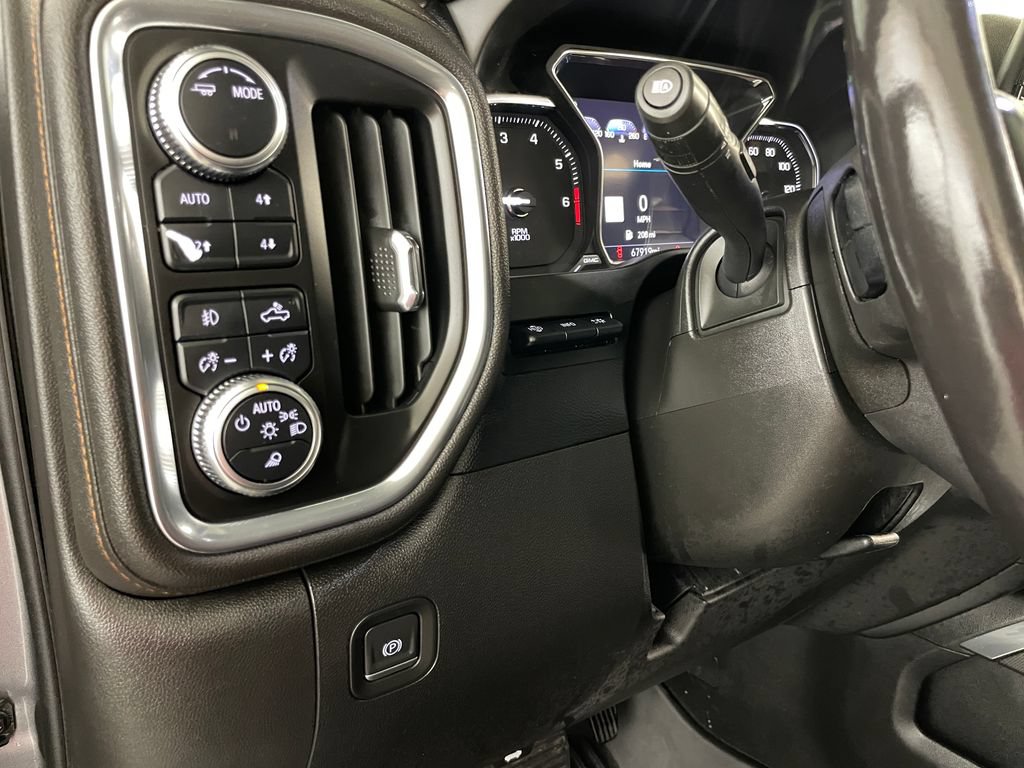 Certified 2022 GMC Sierra 1500 AT4 w/ AT4 Premium Package AWD/4WD image 29