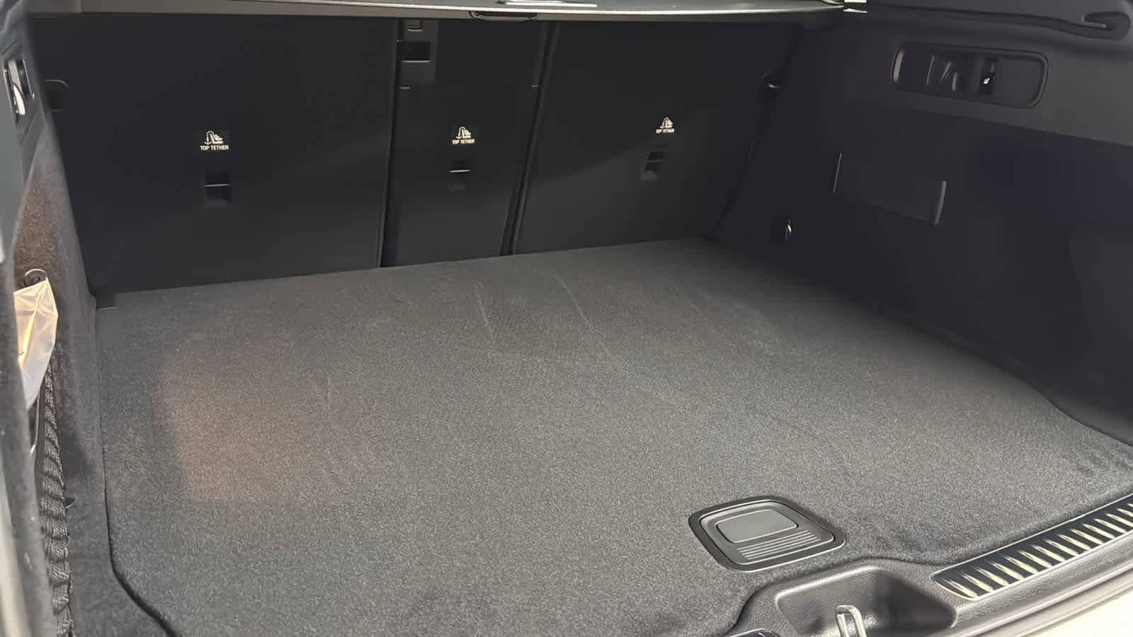 New 2026 Mercedes-Benz GLC 43 AMG 4MATIC image 33