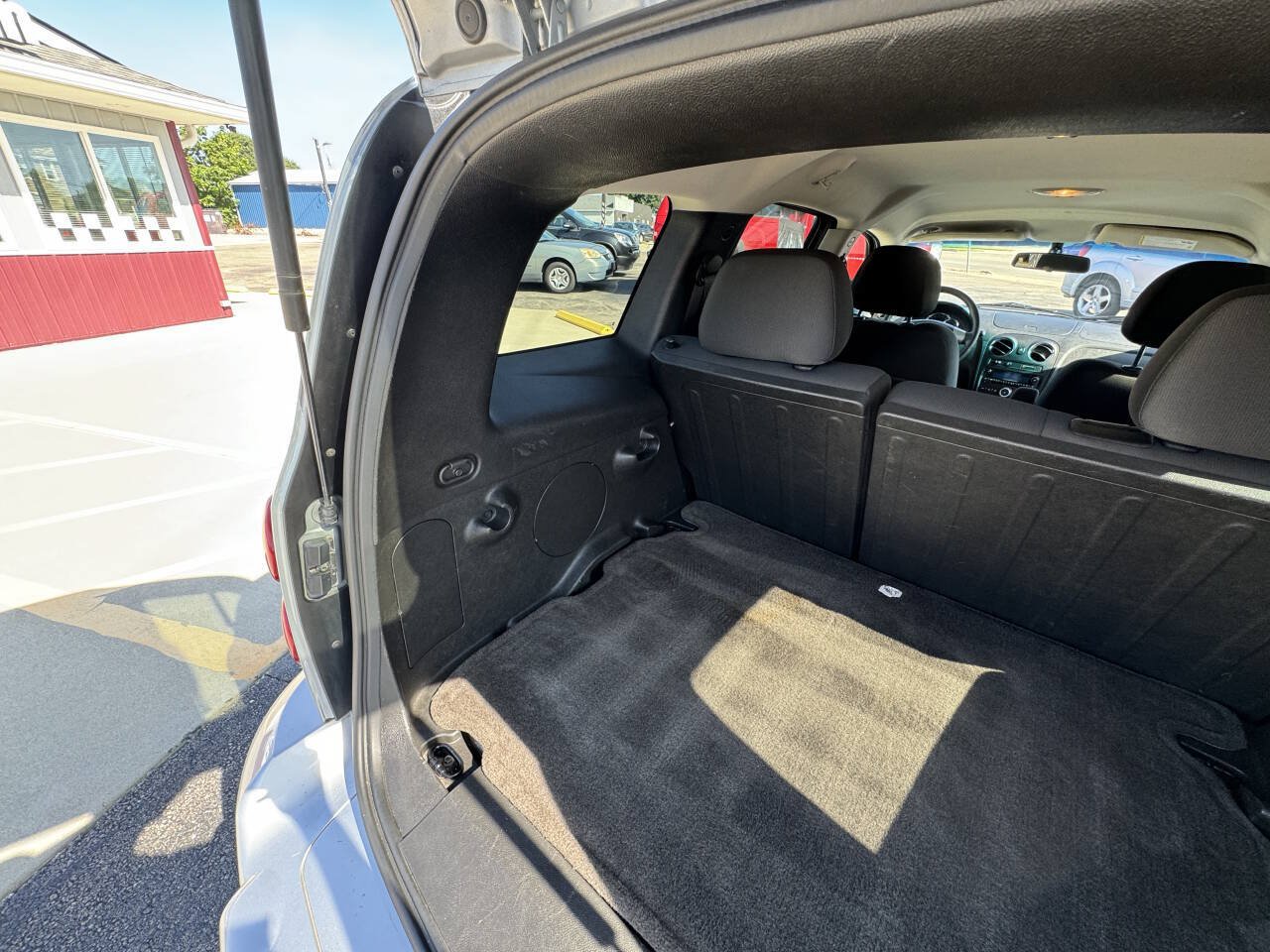 Used 2010 Chevrolet HHR LT FWD image 30