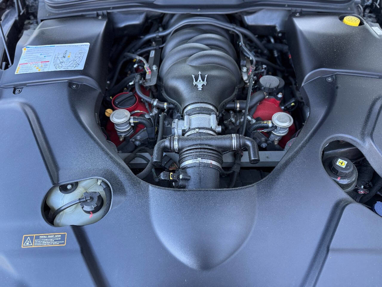 Used 2009 Maserati GranTurismo S image 19