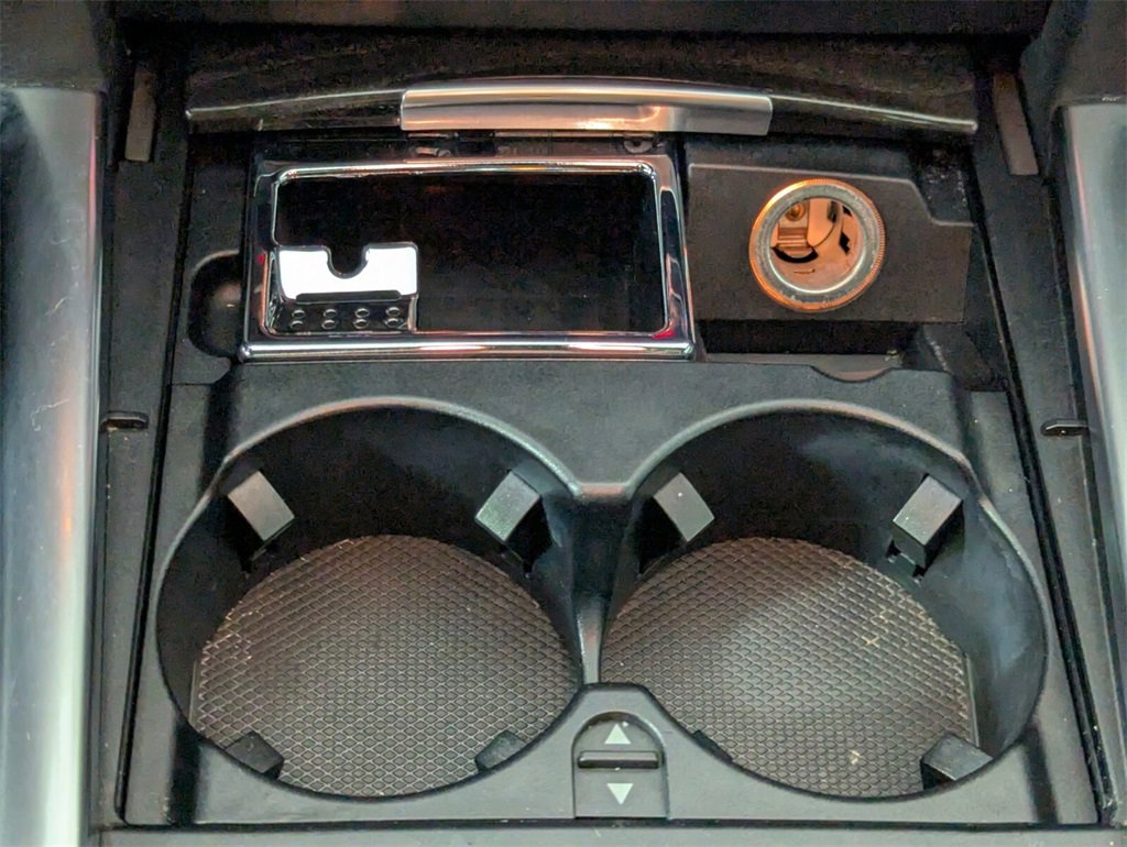 Used 2014 Mercedes-Benz E 350 Sedan image 22