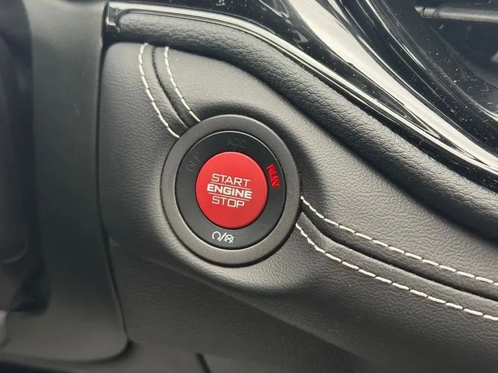 Used 2022 Dodge Durango SRT w/ Technology Group AWD/4WD image 19