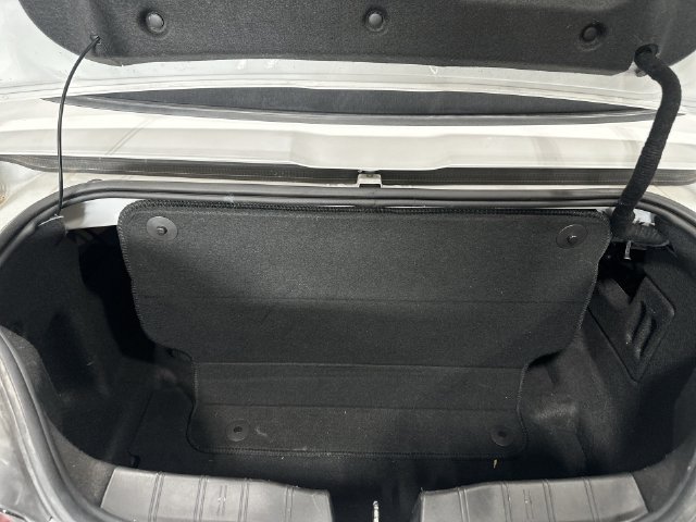 Used 2022 Chevrolet Camaro SS RWD image 26