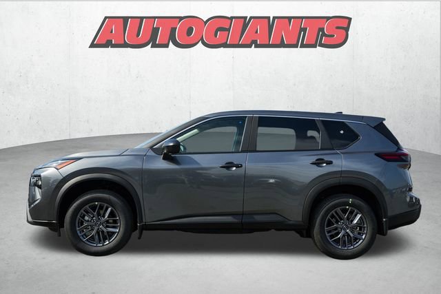 New 2026 Nissan Rogue S image 4