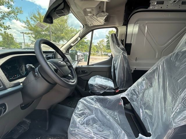 New 2025 Ford Transit 250 148 Medium Roof w/ Load Area Protection Package image 10