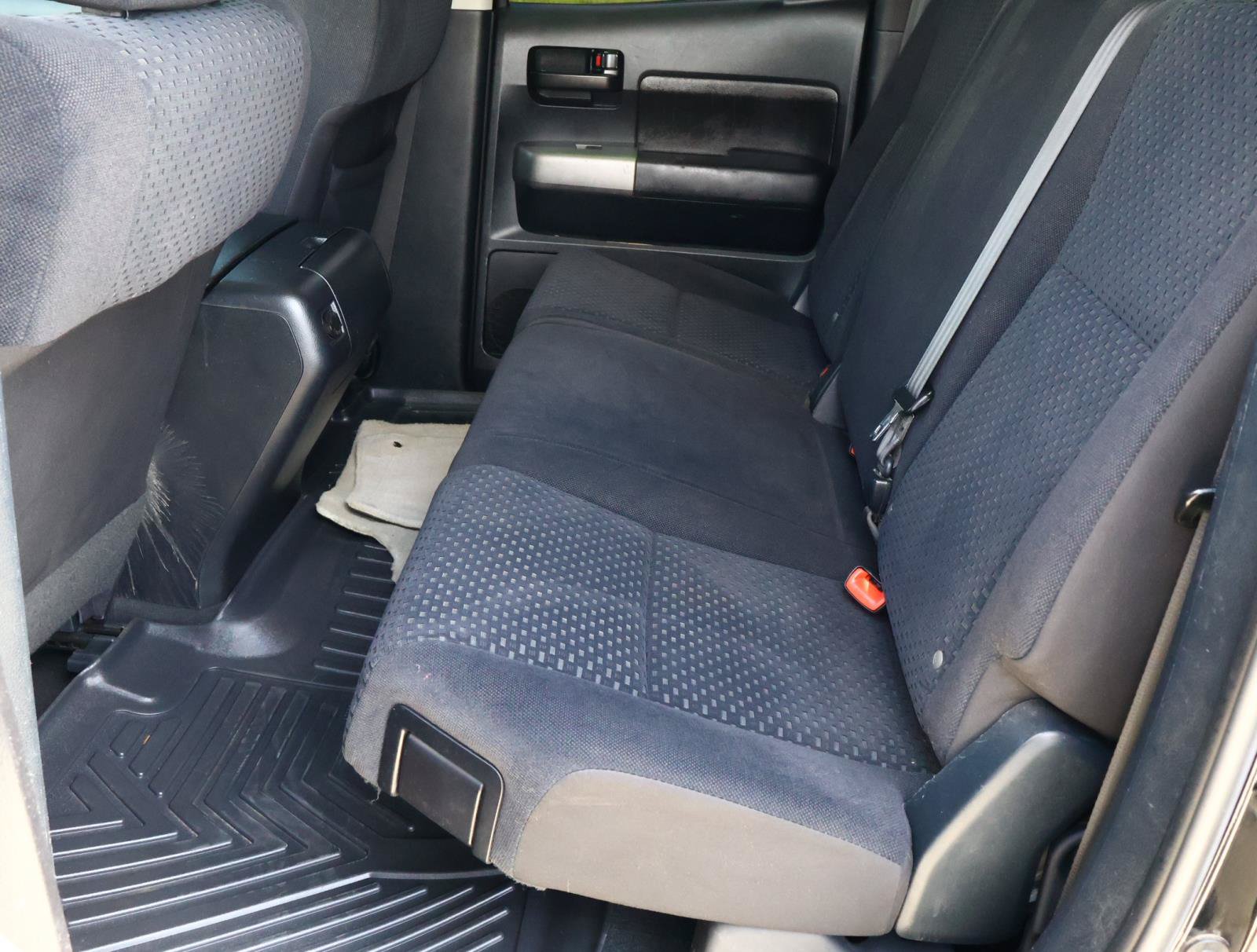 Used 2010 Toyota Tundra 4x4 Double Cab image 18