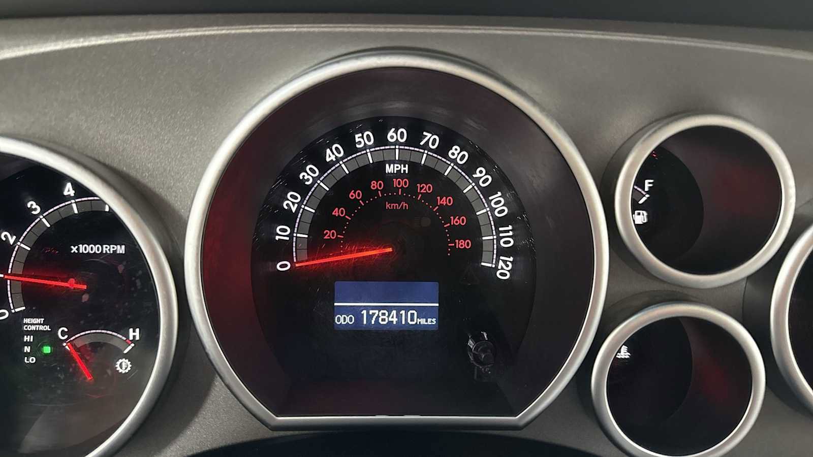 Used 2010 Toyota Sequoia Platinum image 17