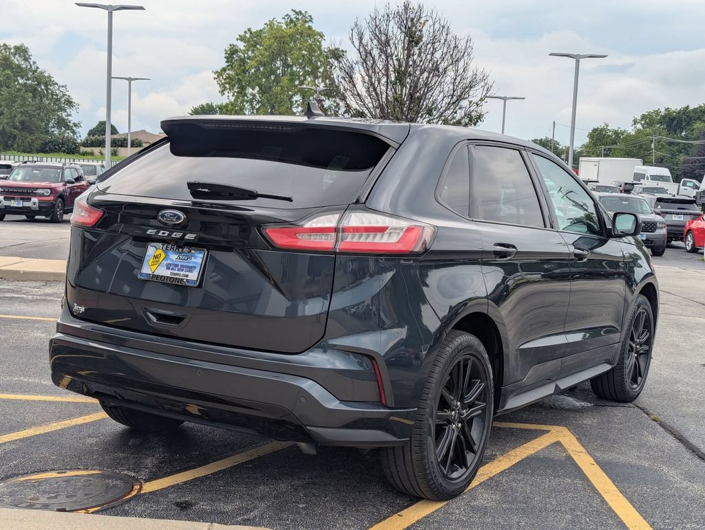 Used 2023 Ford Edge ST-Line AWD/4WD image 3