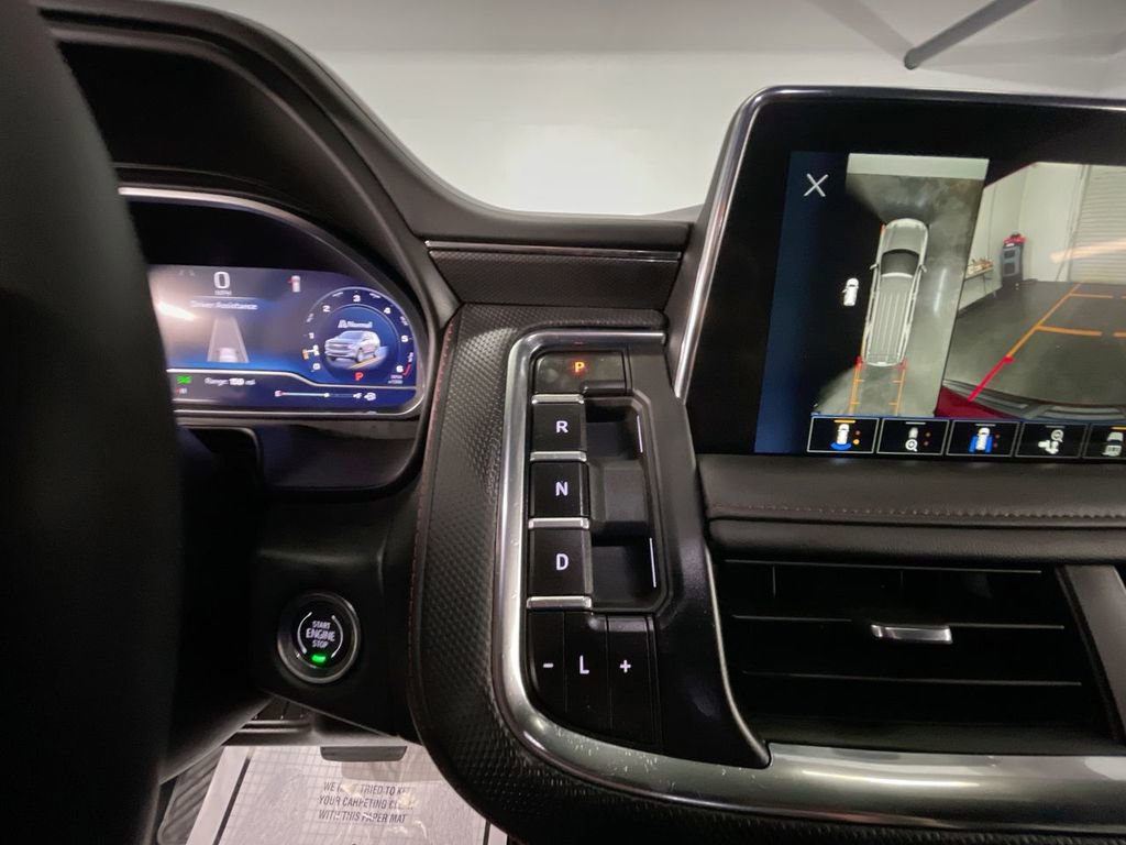 Used 2024 Chevrolet Tahoe RST w/ Luxury Package image 16