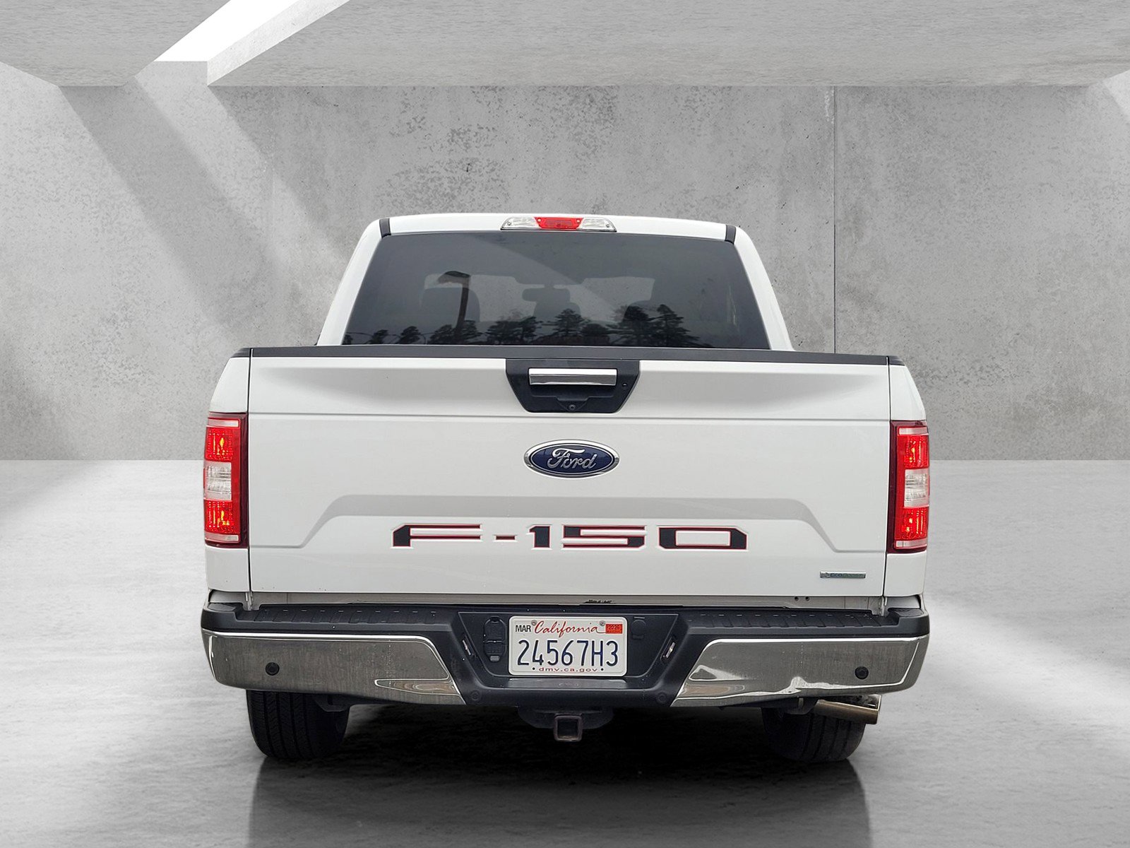 Used 2018 Ford F150 XLT w/ Equipment Group 302A Luxury image 5