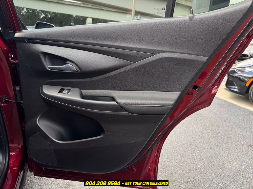 Used 2025 Buick Envista Sport Touring FWD image 33