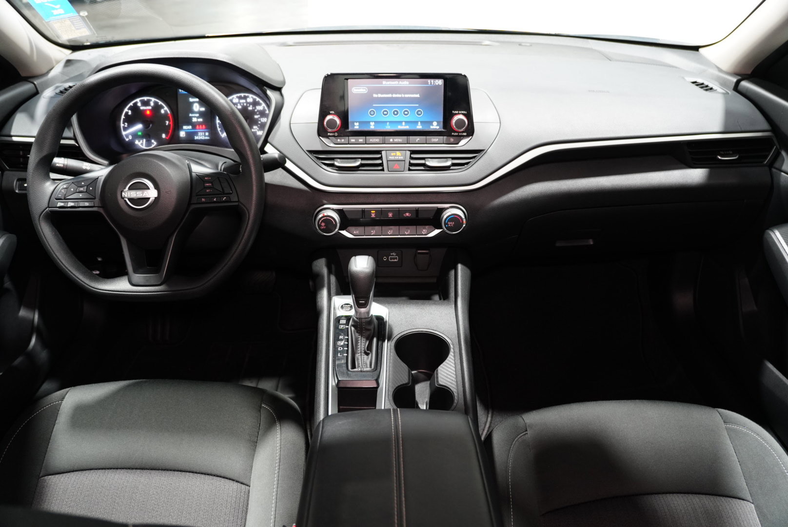 Used 2024 Nissan Altima 2.5 S image 10