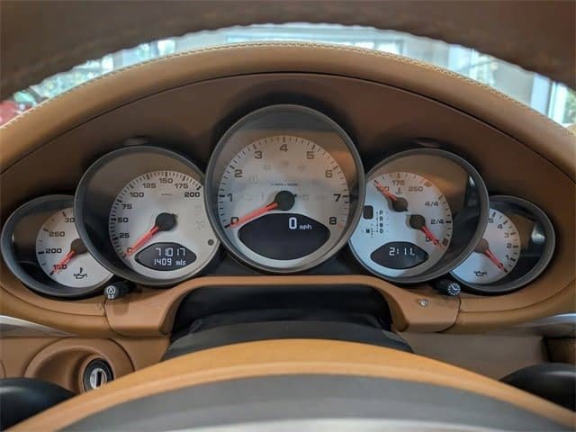 Used 2009 Porsche 911 Carrera S image 10