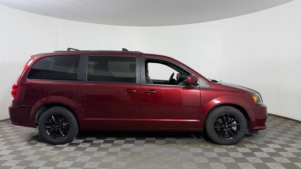 Used 2019 Dodge Grand Caravan GT FWD image 9