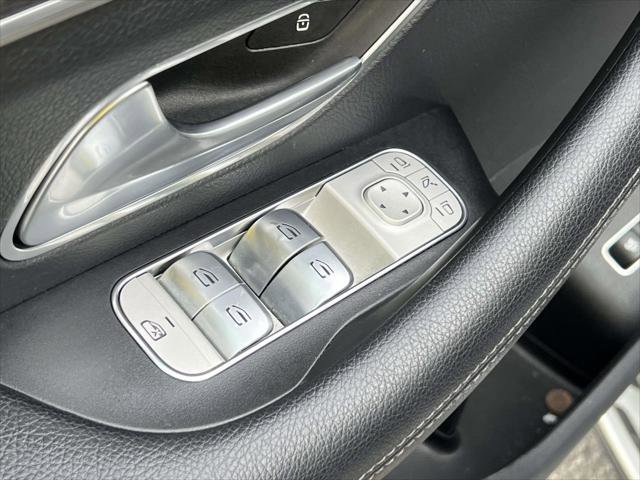 Used 2022 Mercedes-Benz GLS 450 4MATIC image 17