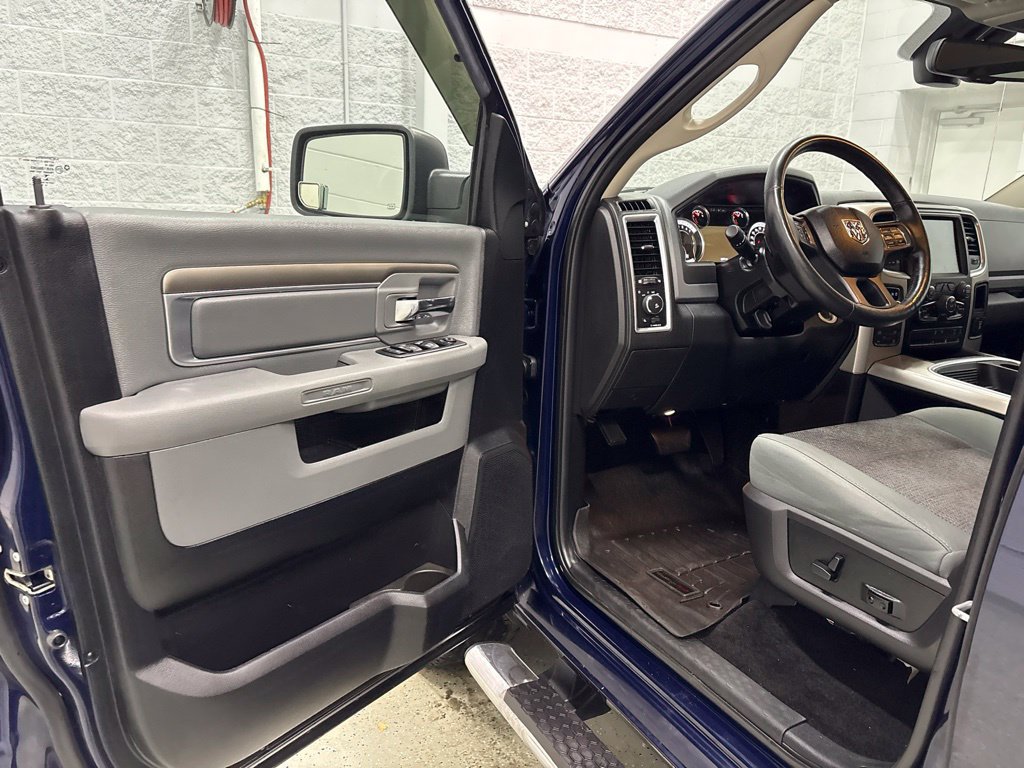 Used 2017 RAM 1500 Big Horn AWD/4WD image 15