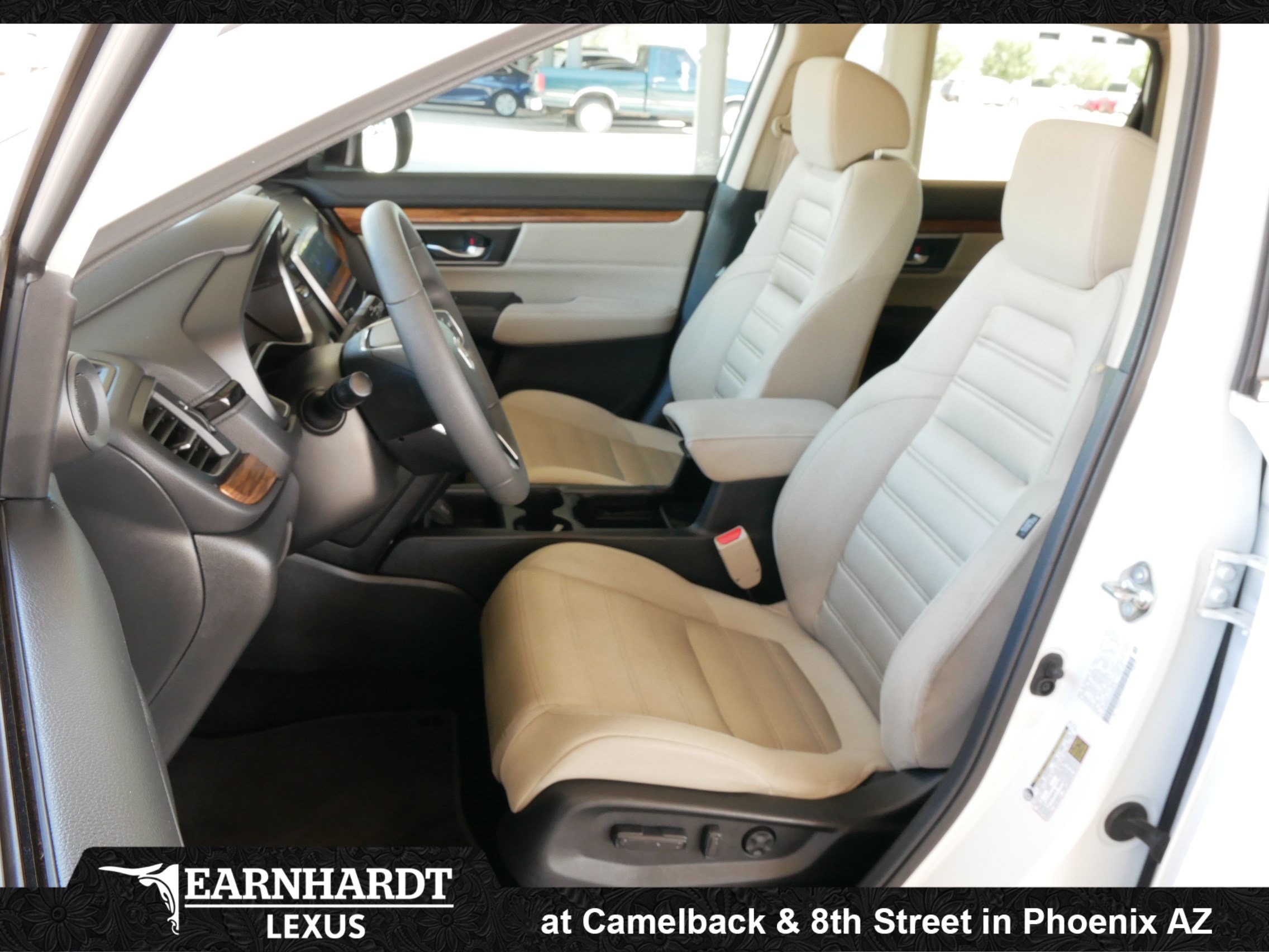 Used 2018 Honda CR-V EX image 2
