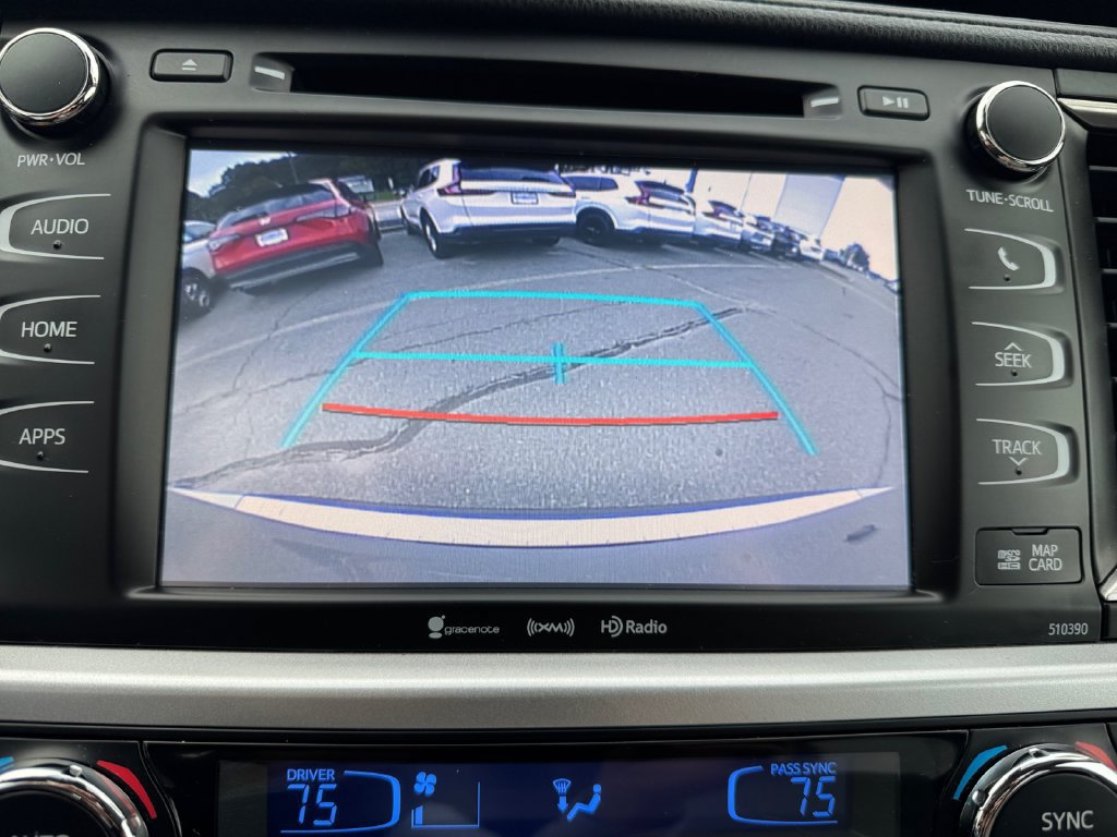 Used 2019 Toyota Highlander XLE w/ Protection Package #3 AWD/4WD image 16