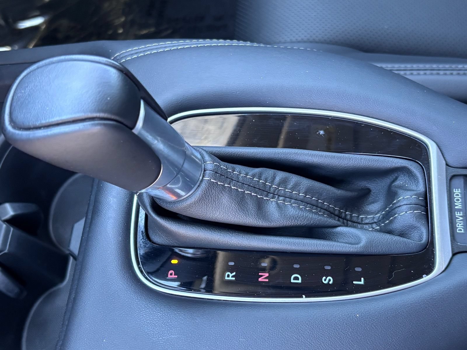 Certified 2024 Honda HR-V EX-L image 33