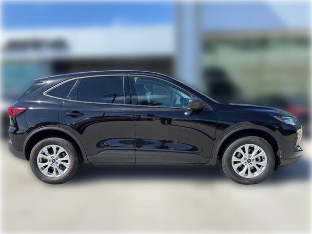 Used 2025 Ford Escape Active AWD/4WD image 9