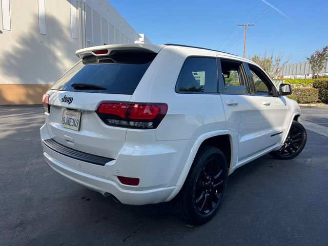 Used 2019 Jeep Grand Cherokee Altitude image 6