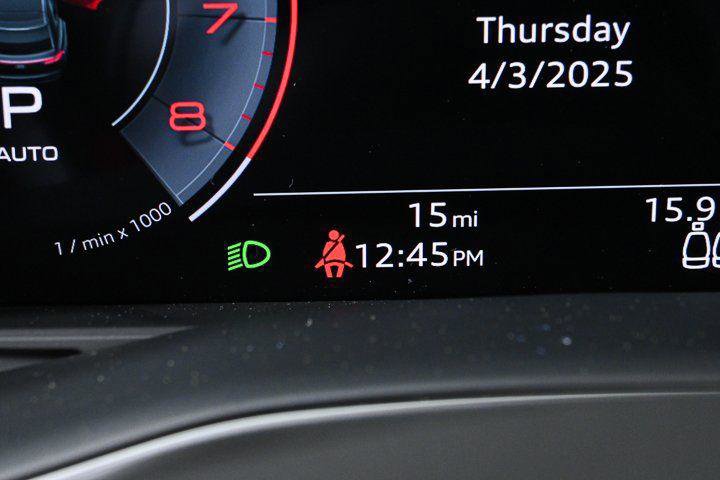 Used 2025 Audi Q8 Premium AWD/4WD image 11
