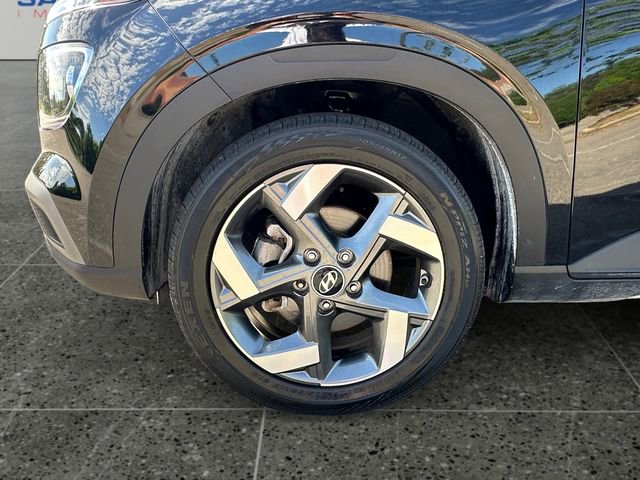 Used 2022 Hyundai Venue SEL w/ Cargo Package FWD image 14