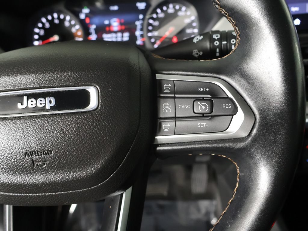Used 2022 Jeep Compass Limited AWD/4WD image 38