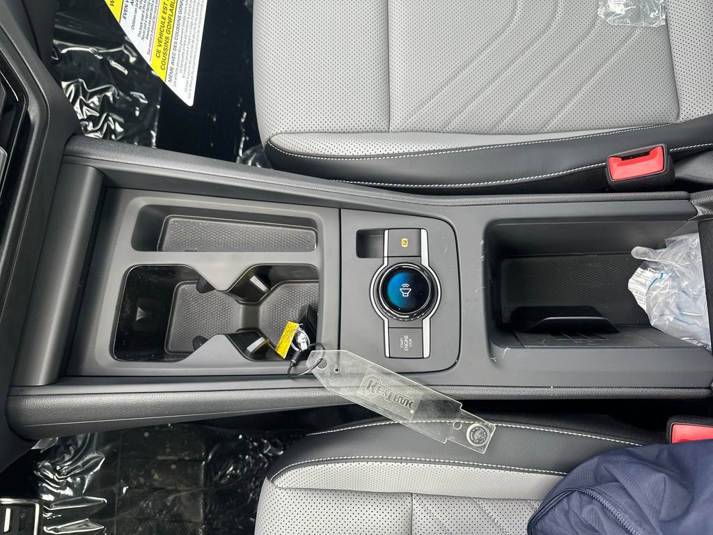 New 2026 Volkswagen Tiguan SE R-Line AWD/4WD image 13