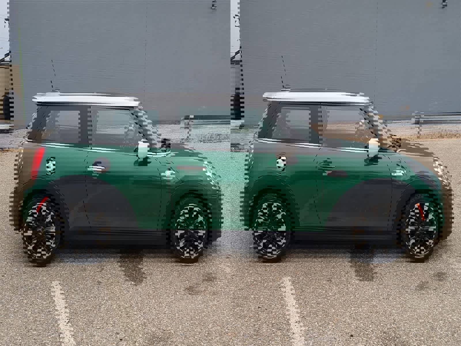 Used 2021 MINI Cooper S image 15