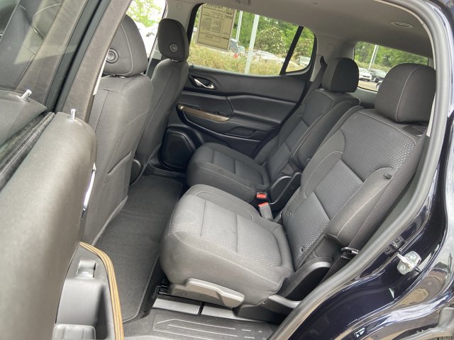 Used 2022 GMC Acadia SLE w/ Elevation Edition image 16