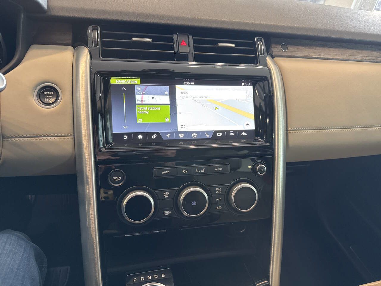 Used 2017 Land Rover Discovery HSE image 46