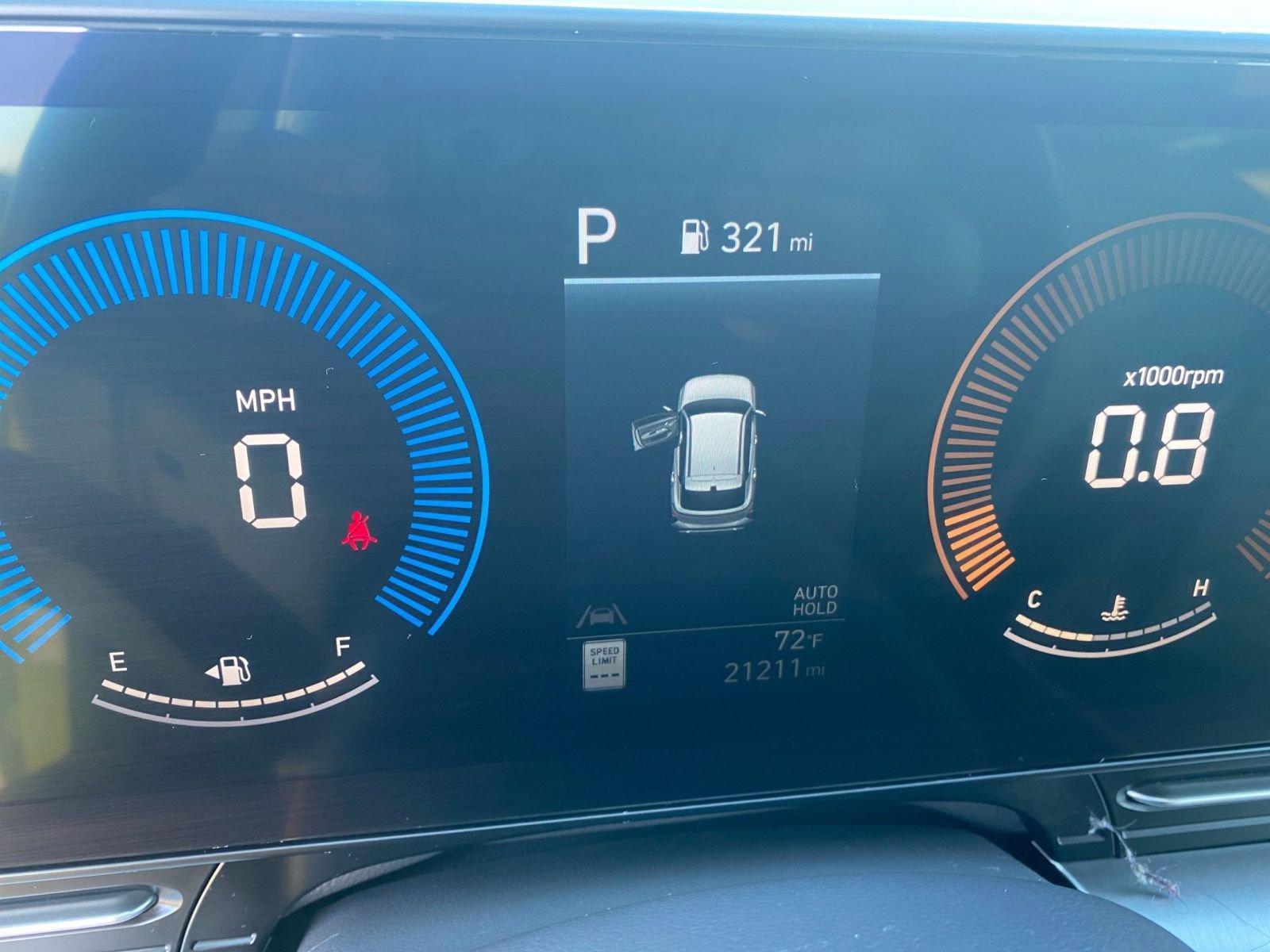 Used 2025 Hyundai Kona SEL image 40