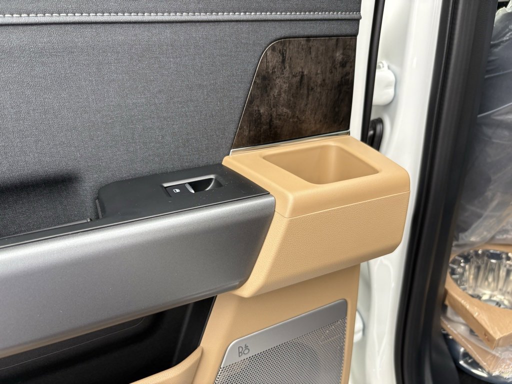 New 2026 Ford F350 Lariat w/ Lariat Premium Package image 22