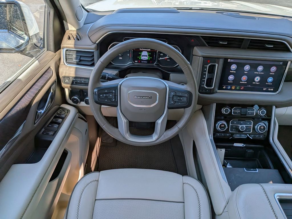 Used 2021 GMC Yukon Denali w/ Denali Premium Package image 16