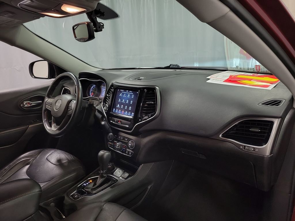 Used 2020 Jeep Cherokee Limited image 27