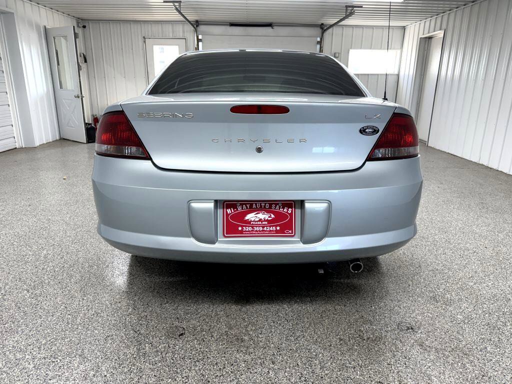 Used 2002 Chrysler Sebring LX image 5