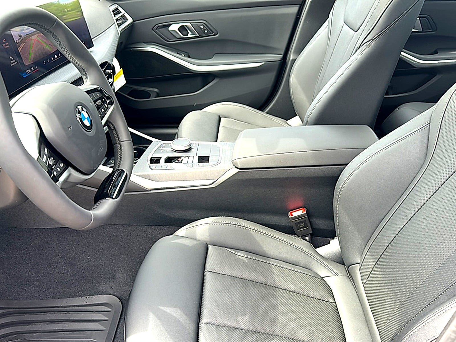 New 2026 BMW 330i Sedan w/ Premium Package RWD image 10